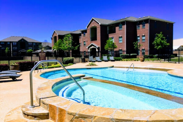 skytop-apartments-conroe-tx-view-from-pool